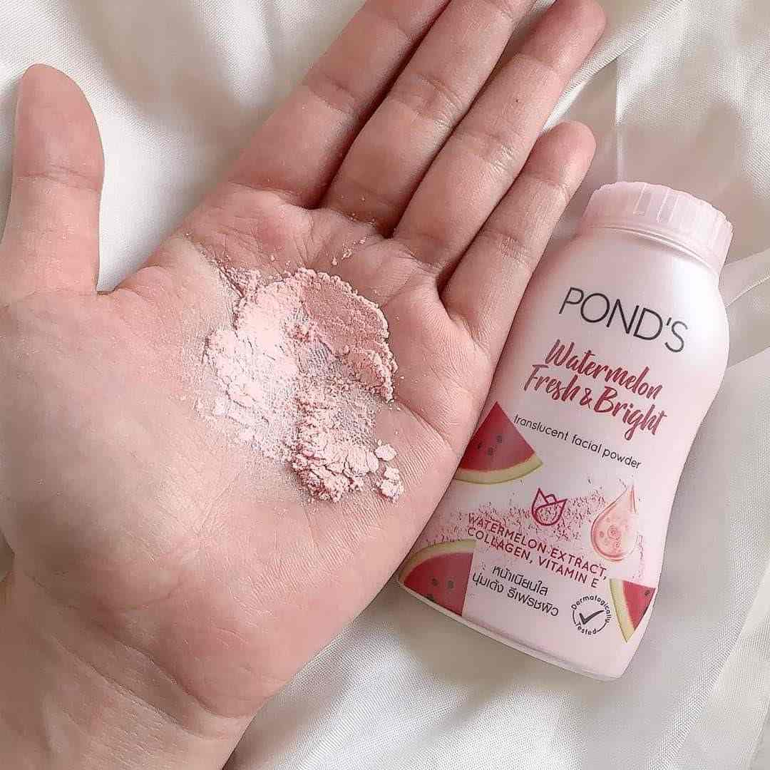 POND’S Watermelon Fresh & Bright – Pudră Translucidă cu Pepene Verde (45 g) - imagine 2